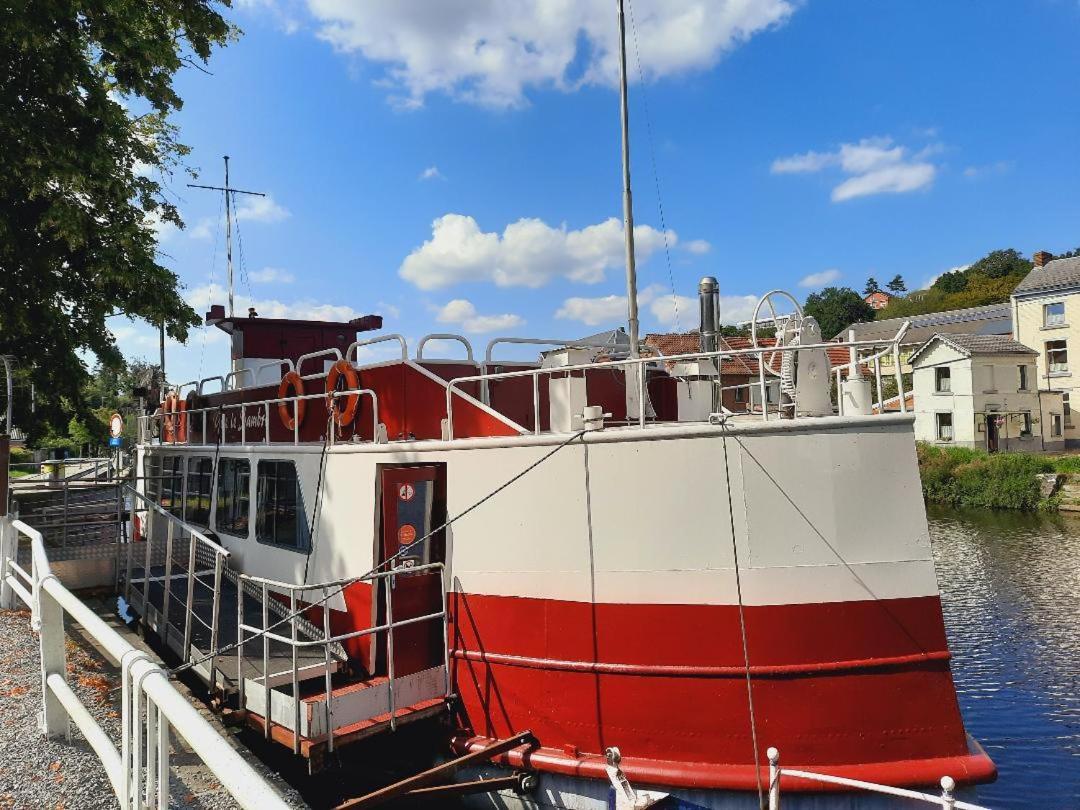Gite Le Sambre Thuin Eksteriør billede