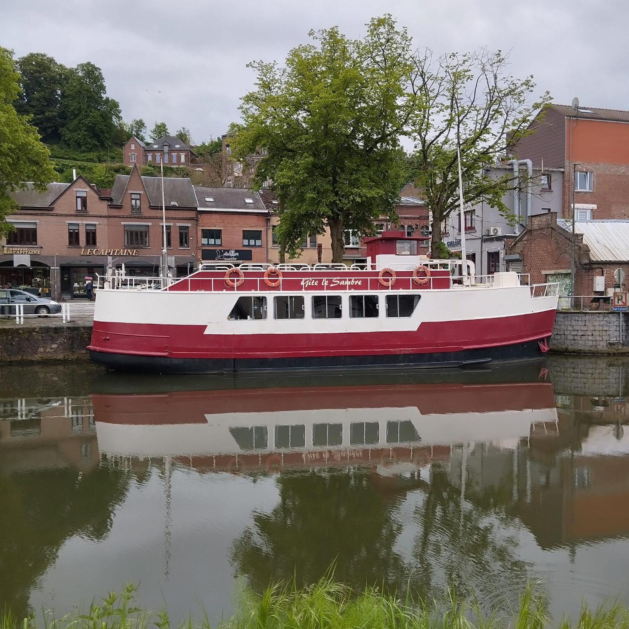Gite Le Sambre Thuin Eksteriør billede